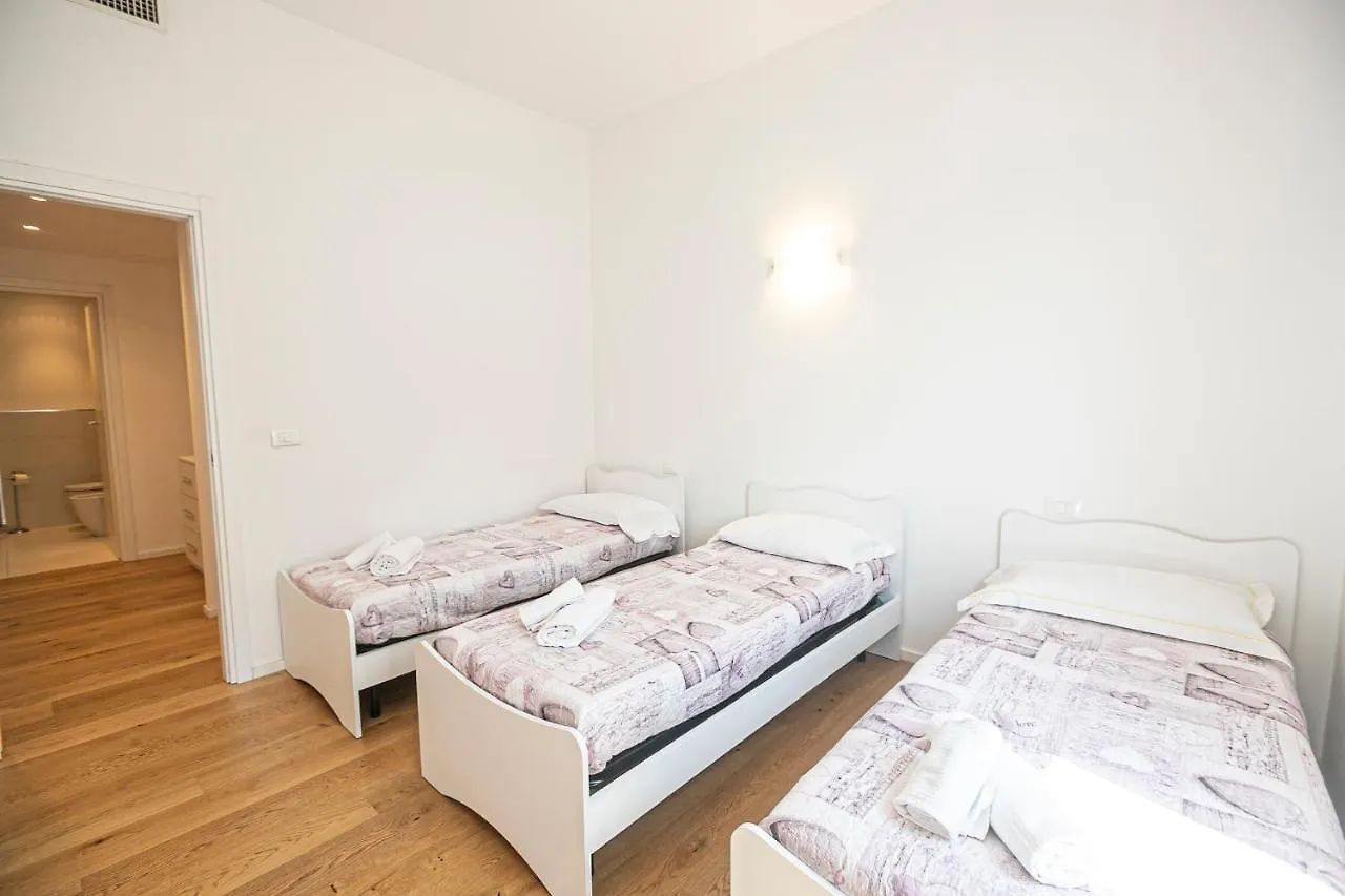 Splendid Apartment Genoa 0*,
